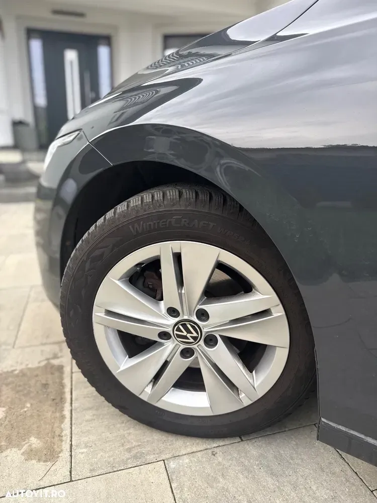Volkswagen Golf VIII — imagine 5