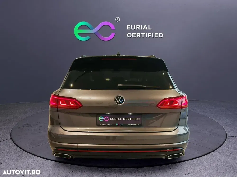 Volkswagen Touareg III — imagine 5