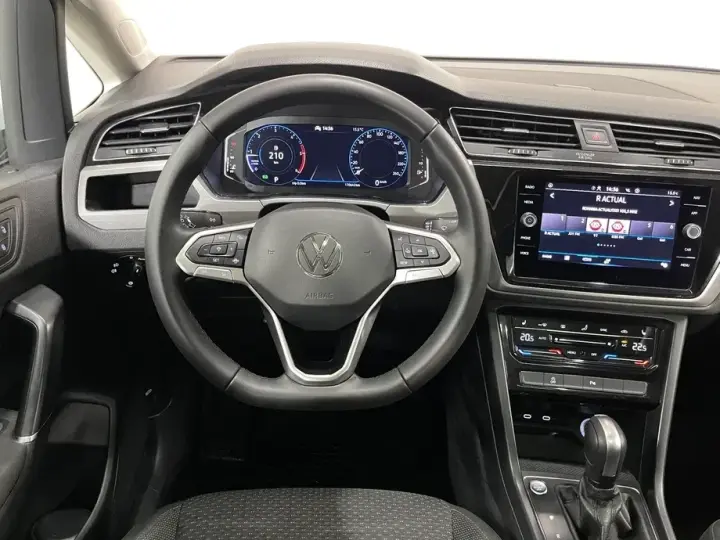 Volkswagen Touran II 2.0 TDI DSG Comfortline