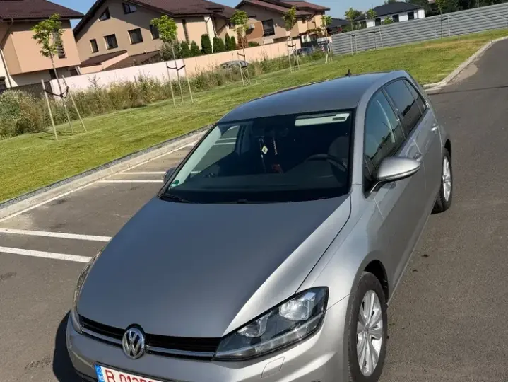 Volkswagen Golf VII