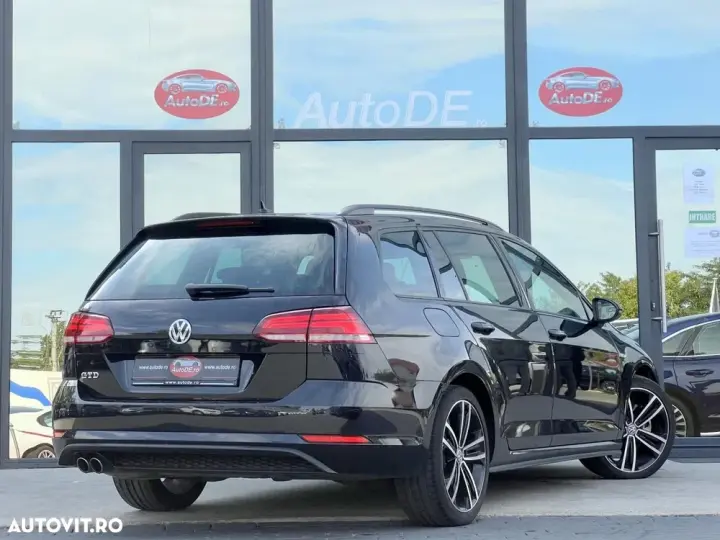 Volkswagen Golf VII 2.0 TDI DPF BMT DSG GTD
