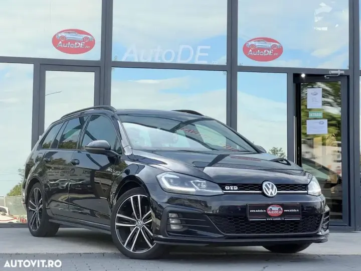 Volkswagen Golf VII 2.0 TDI DPF BMT DSG GTD