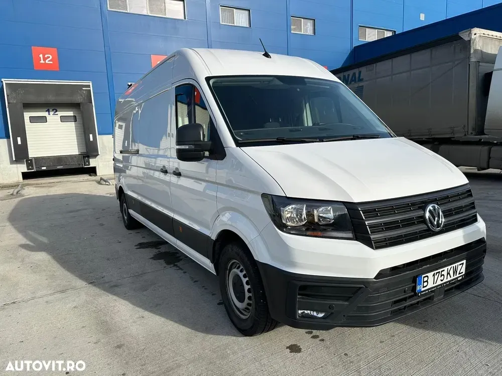 Volkswagen Crafter 3.5 CD Sasiu L4 sRWD 103kW — imagine 3