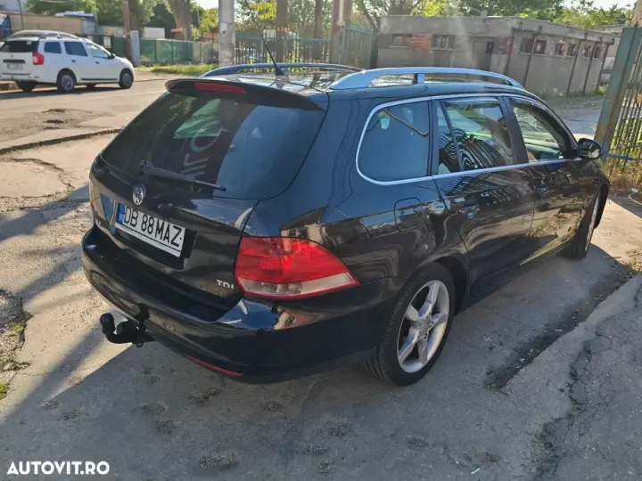 Volkswagen Golf VI 1.9 TDI Comfortline DPF DSG