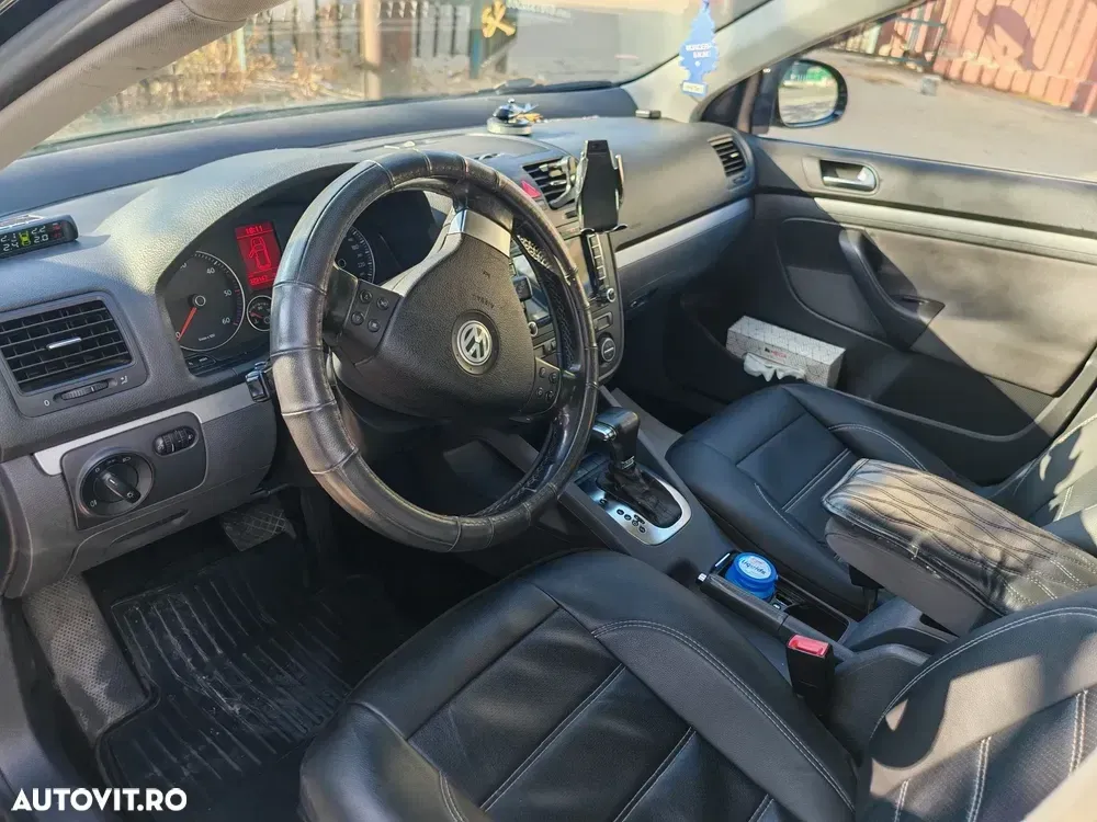 Volkswagen Golf VI 1.9 TDI Comfortline DPF DSG — imagine 5