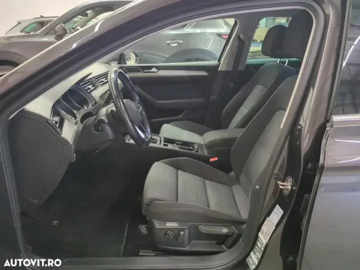 Volkswagen Passat B8 2.0 TDI DSG Comfortline