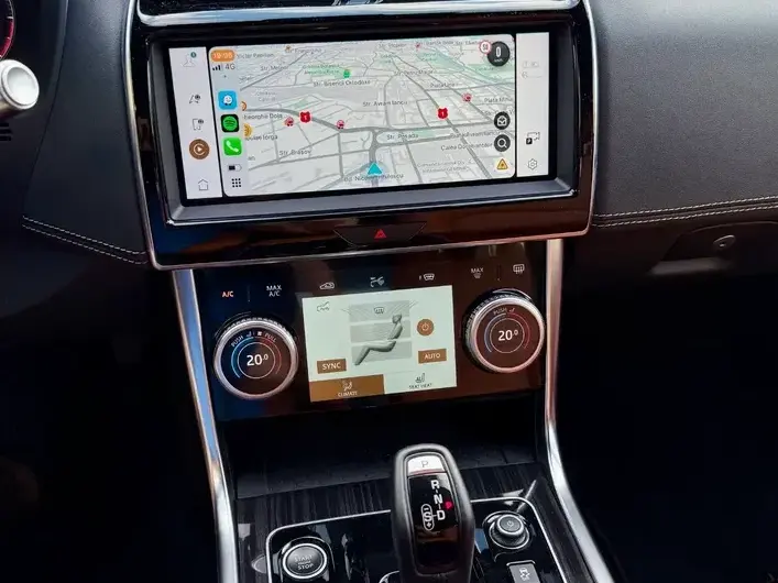 Jaguar XE P300 AWD Aut. R-Dynamic HSE