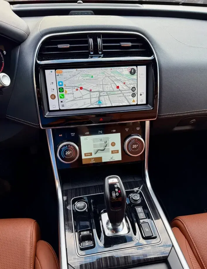 Jaguar XE P300 AWD Aut. R-Dynamic HSE — imagine 6