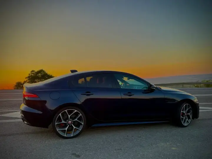 Jaguar XE P300 AWD Aut. R-Dynamic HSE