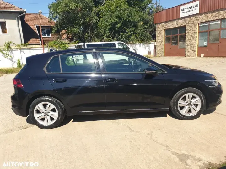 Volkswagen Golf VIII 1.0 eTSI DSG MHEV Life