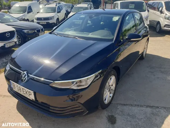 Volkswagen Golf VIII 1.0 eTSI DSG MHEV Life
