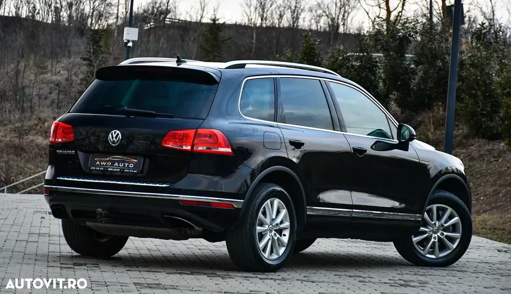 Volkswagen Touareg II 3.0 V6 TDI SCR Blue Motion DPF Automatik Terrain Tech Executive Edition — imagine 3