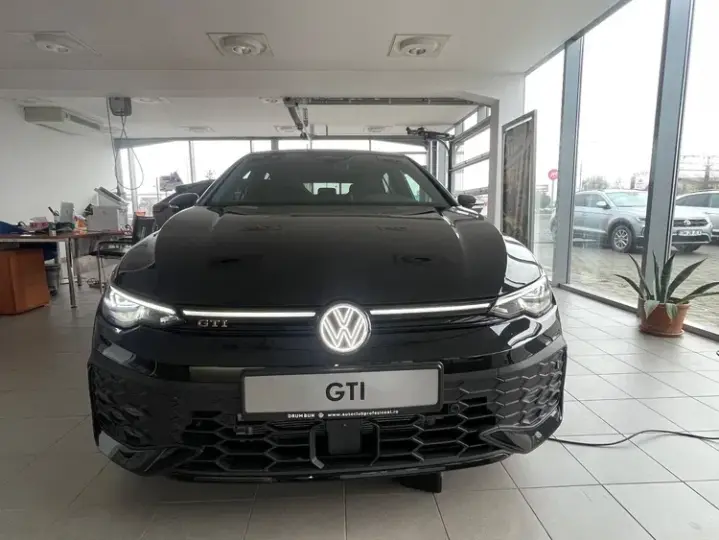 Volkswagen Golf VIII