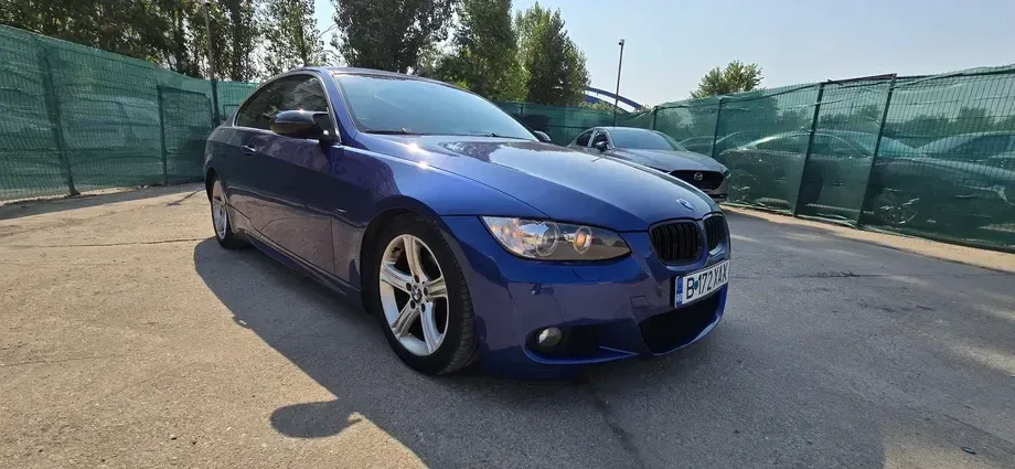 BMW Seria 3 E90/E91/E92/E93 — imagine 4