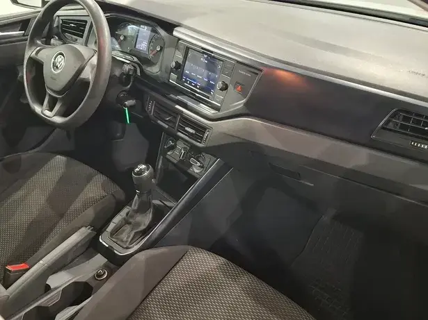 Volkswagen Polo VI 1.0 MPI Base