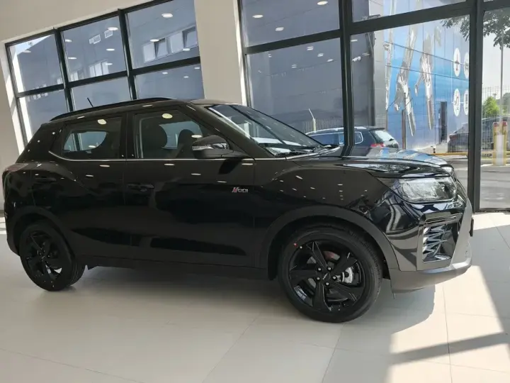 KGM Tivoli