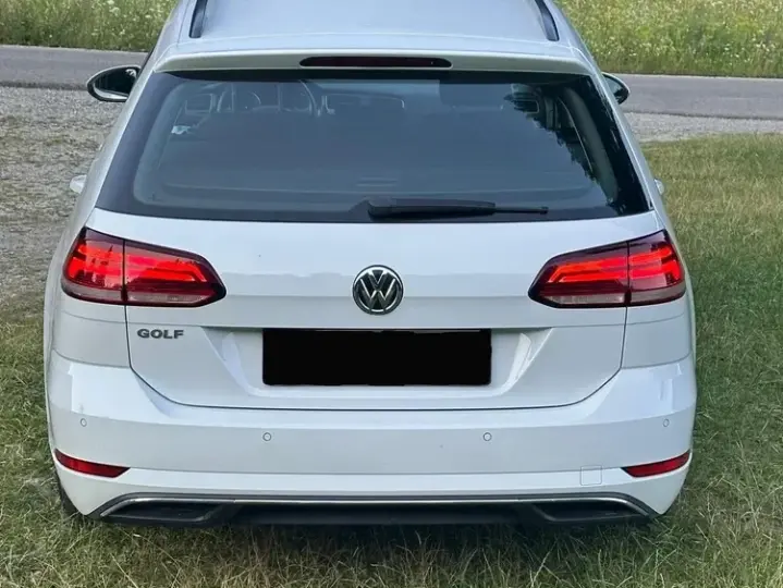 Volkswagen Golf VII