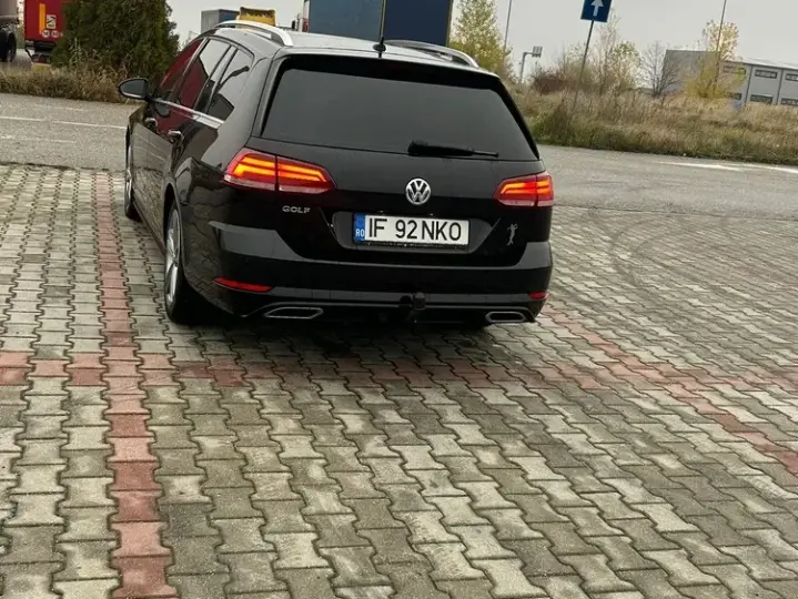 Volkswagen Golf VII 2.0 TDI 150CP DSG R-Line