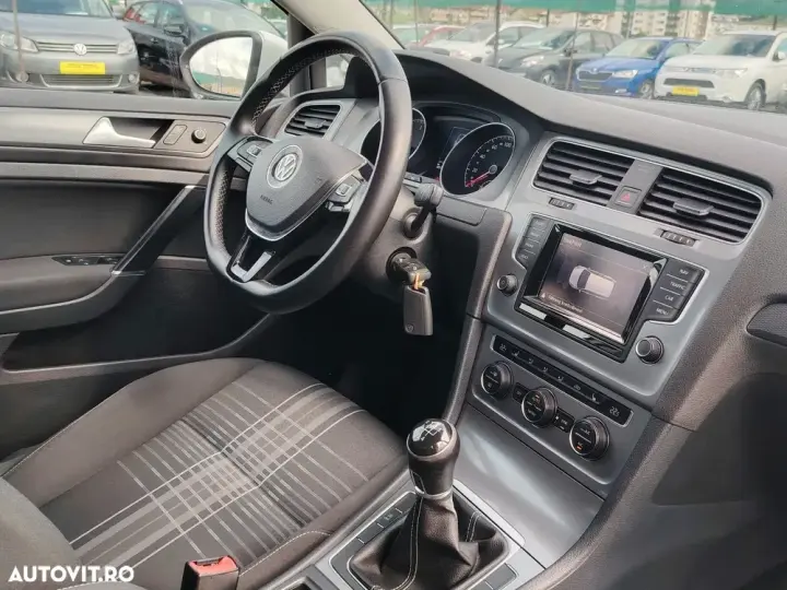 Volkswagen Golf VII 1.6 TDI BlueMotion Technology Lounge