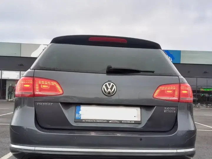 Volkswagen Passat B7 2.0 TDI 4Motion DSG BlueMotion Tech Highline