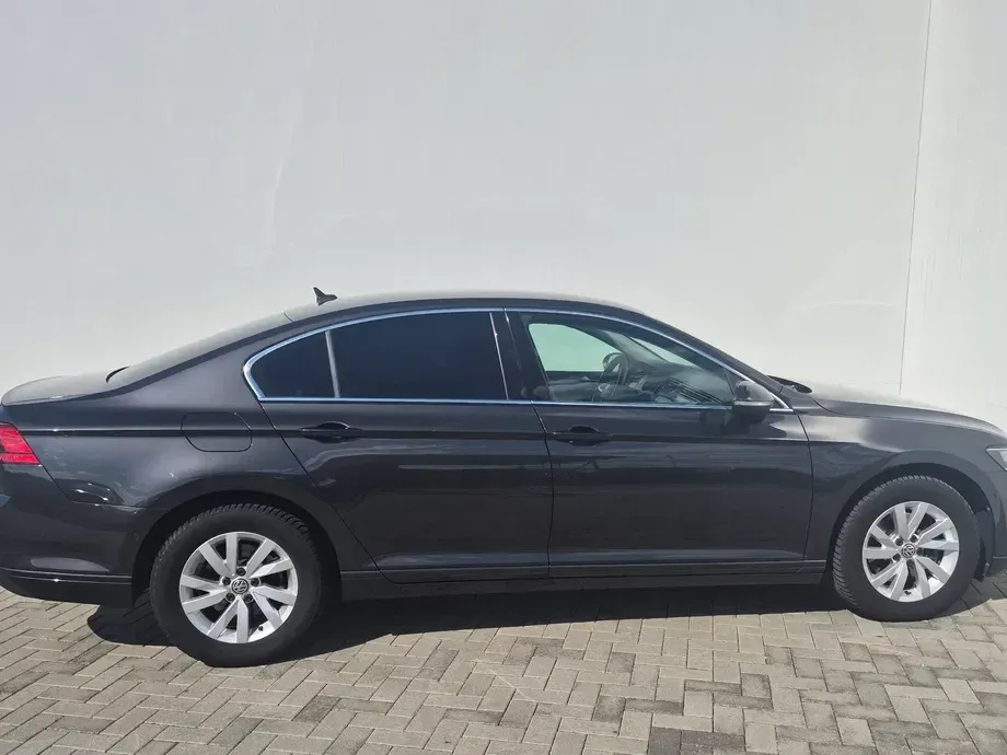 Volkswagen Passat — imagine 6
