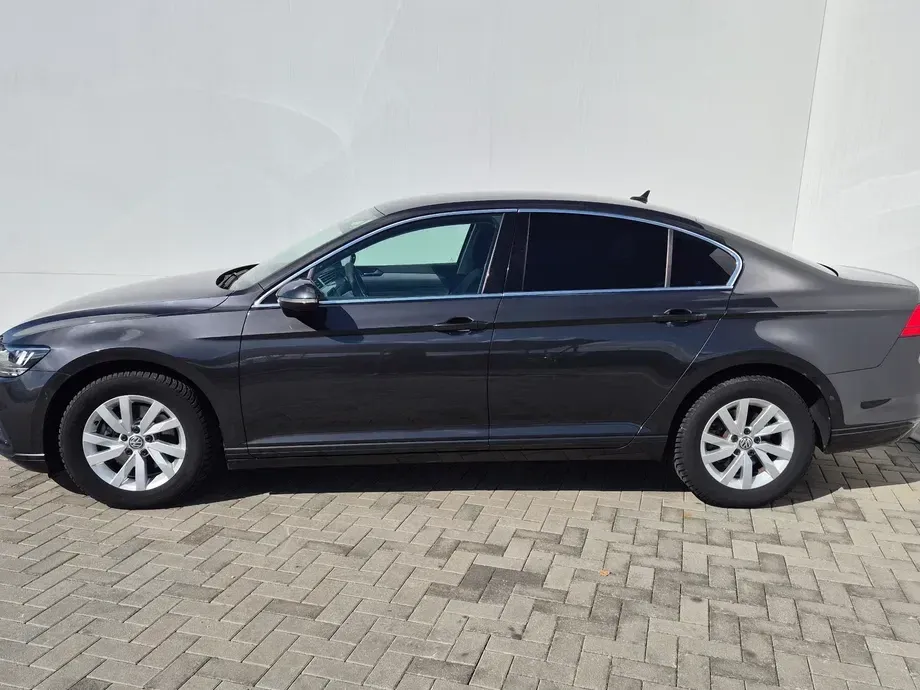 Volkswagen Passat — imagine 2