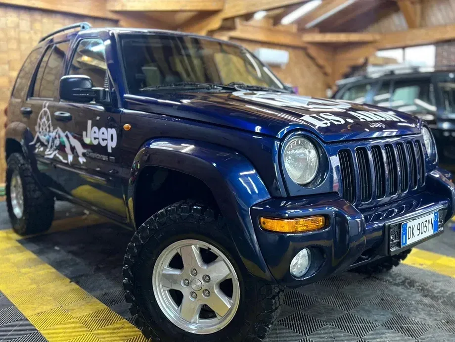 Jeep Cherokee — imagine 2