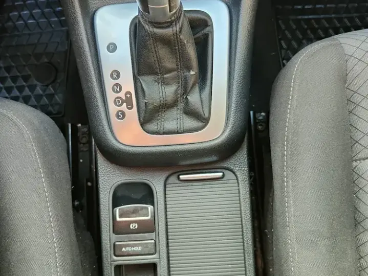 Volkswagen Sharan II 2.0 TDI DSG Trendline