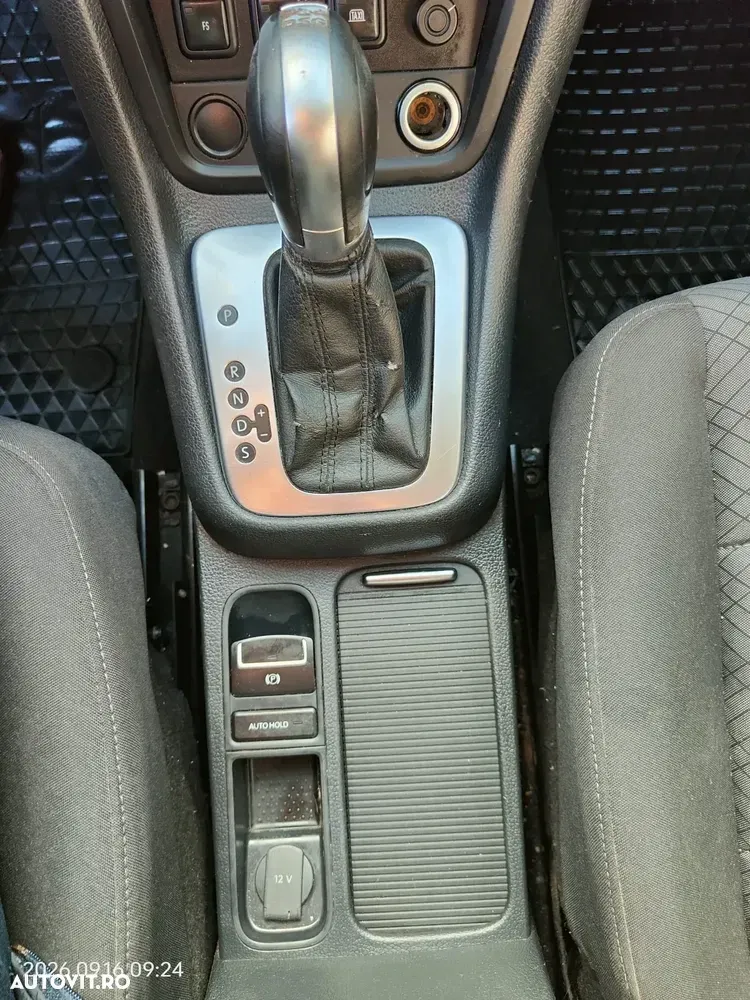 Volkswagen Sharan II 2.0 TDI DSG Trendline — imagine 4