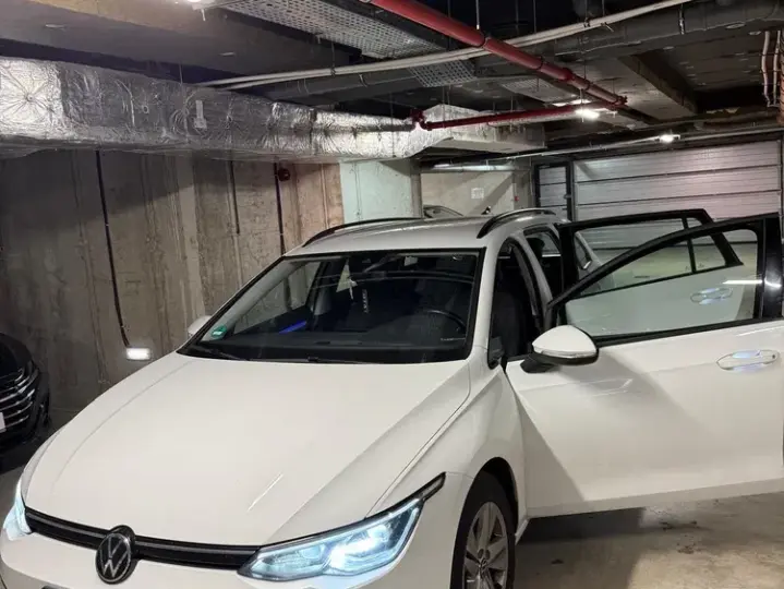 Volkswagen Golf VIII 2.0 TDI Life