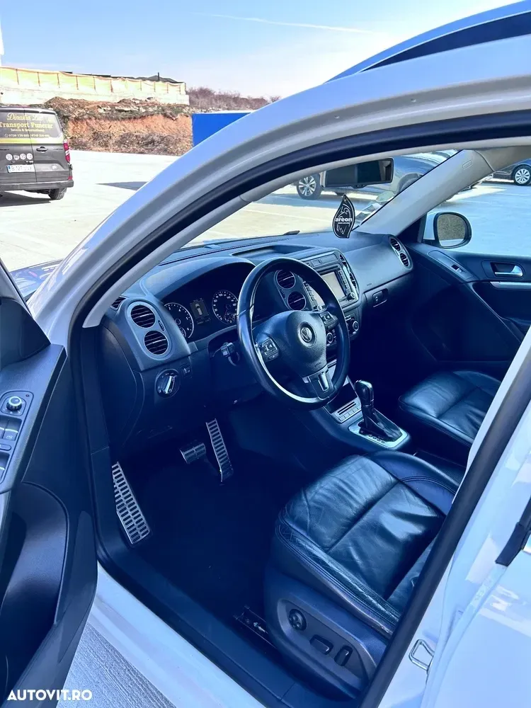 Volkswagen Tiguan I 2.0 TDI DPF 4Motion BlueMotion Technology DSG Sport & Style — imagine 5