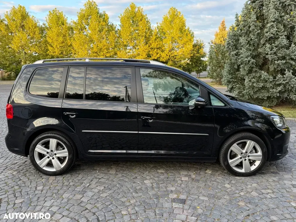 Volkswagen Touran I 2.0 TDI DSG Highline — imagine 4