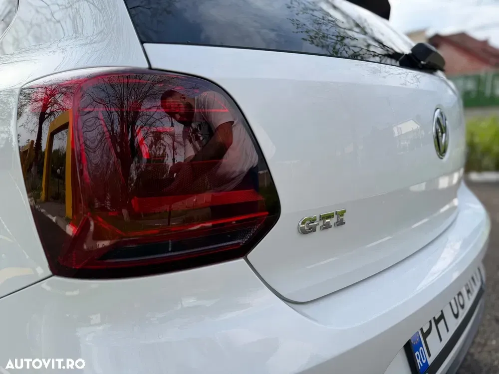 Volkswagen Polo V 1.8 TSI DSG BMT GTI — imagine 5