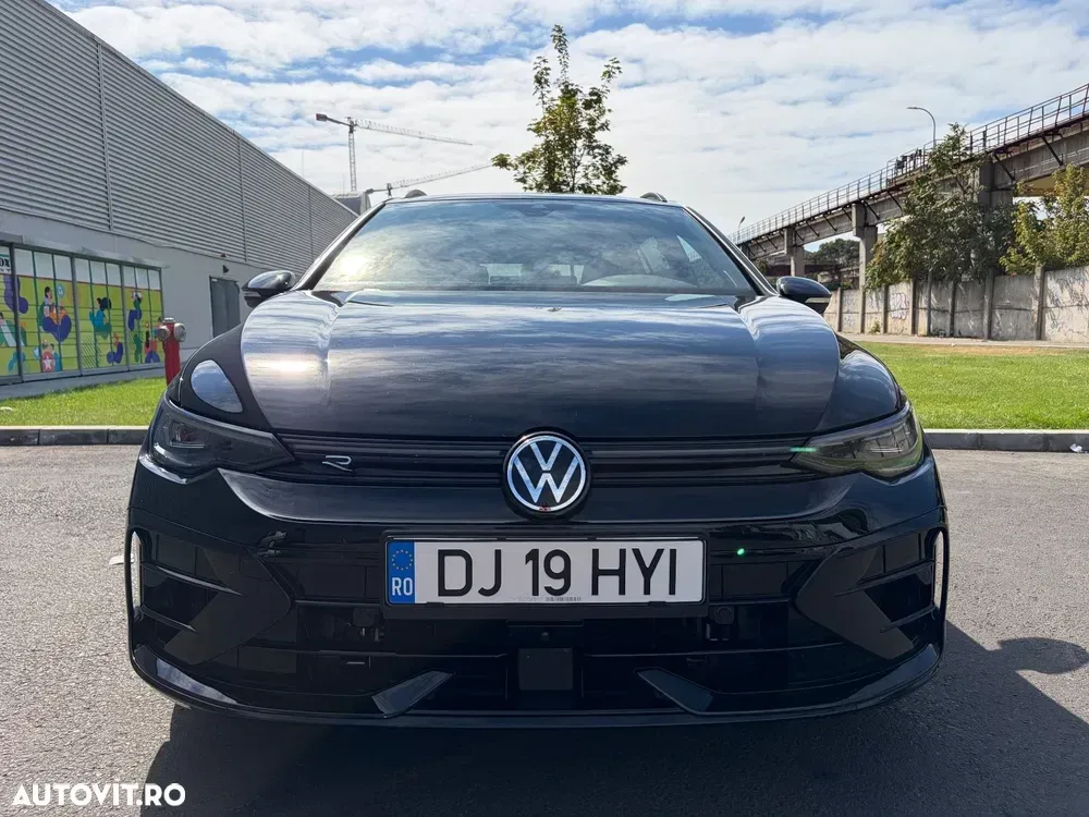 Volkswagen Golf VIII — imagine 5