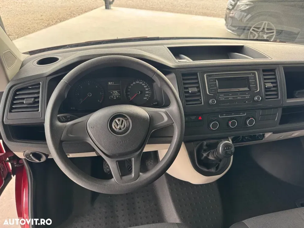 Volkswagen Transporter T6 Kurz EU6 Plus Trendline — imagine 6