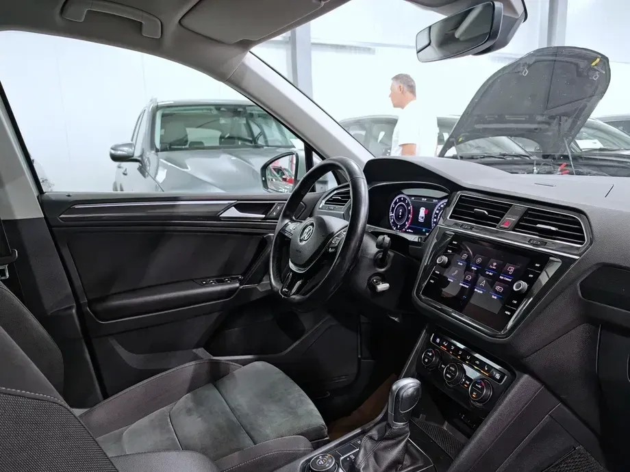 Volkswagen Tiguan II 2.0 TSI 4Motion DSG Highline — imagine 6