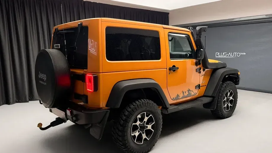 Jeep Wrangler 2.8 CRD AT Sahara — imagine 3