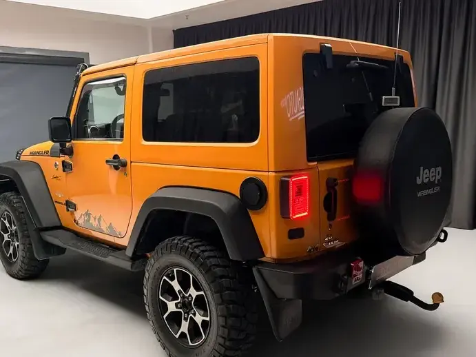 Jeep Wrangler 2.8 CRD AT Sahara
