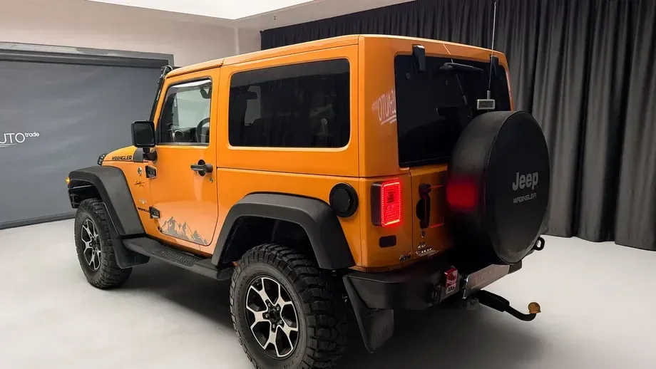 Jeep Wrangler 2.8 CRD AT Sahara — imagine 4