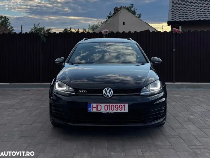 Volkswagen Golf VII