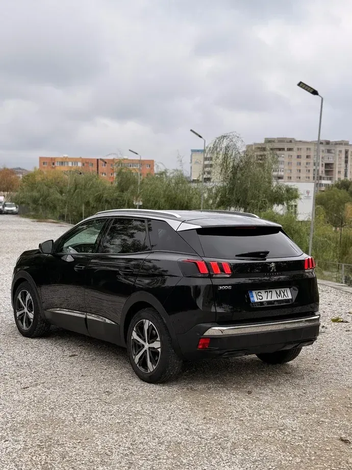 Peugeot 3008 1.5 BlueHDI 130 S&S EAT8 Allure — imagine 4