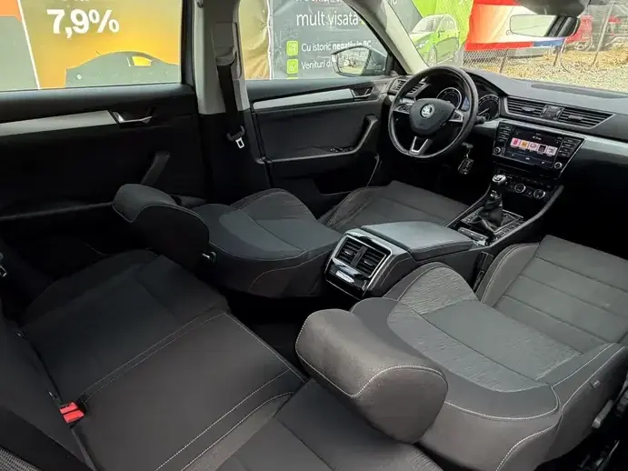 Škoda Superb 2.0 TDI 4x4 Active