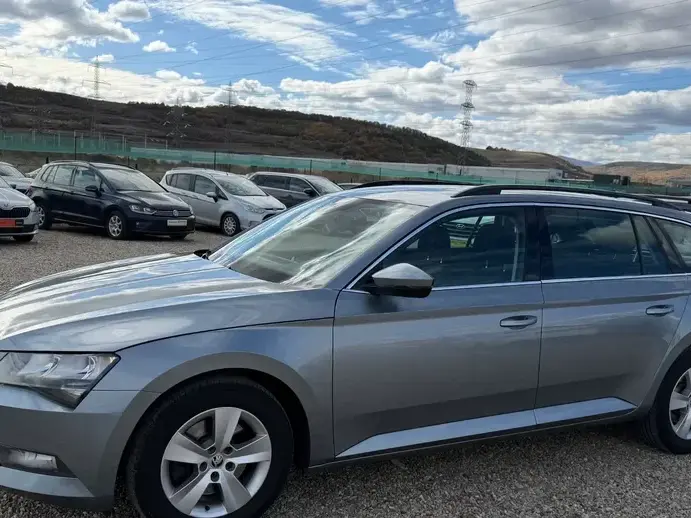 Škoda Superb 2.0 TDI 4x4 Active
