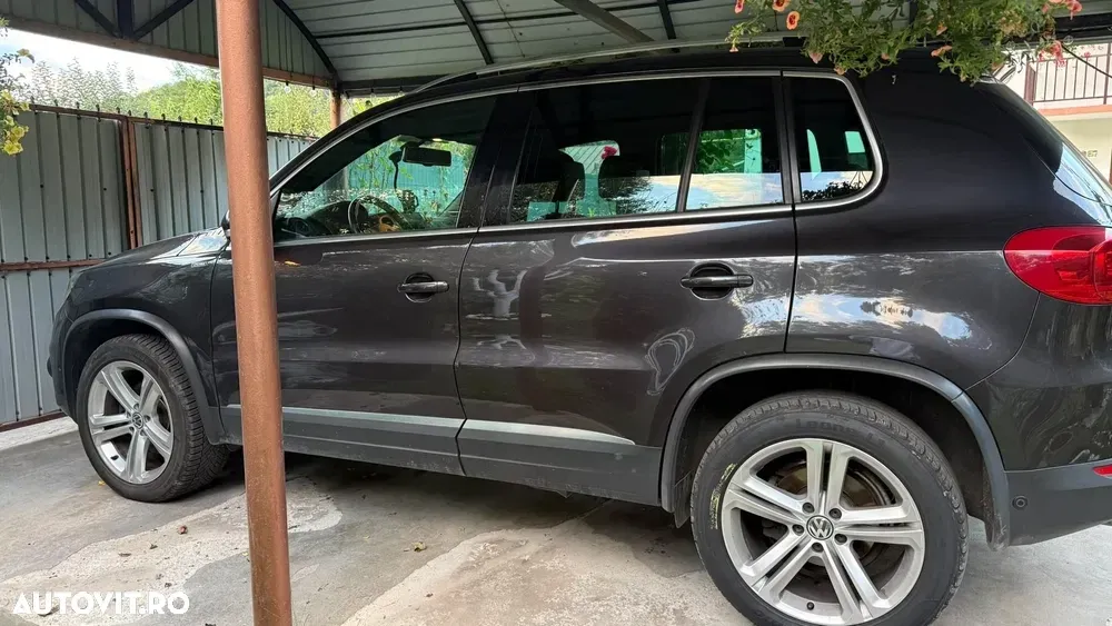 Volkswagen Tiguan II 2.0 TDI SCR 4MOTION BlueMotion Technology Lounge Track & Style — imagine 2