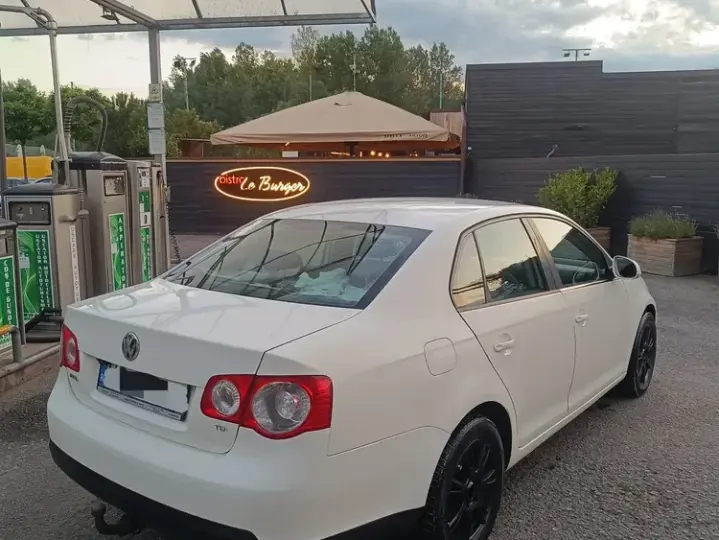Volkswagen Jetta A5 1.9 TDI Comfortline
