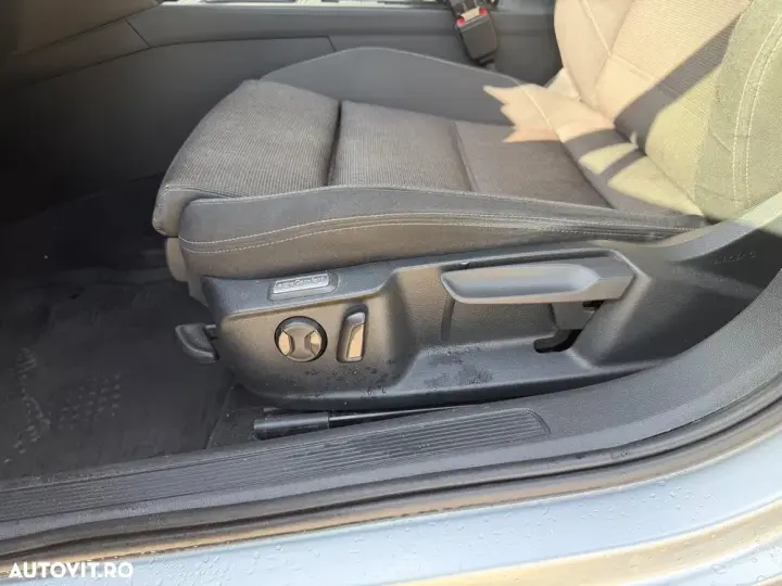 Volkswagen Passat B8 2.0 TDI DSG Comfortline