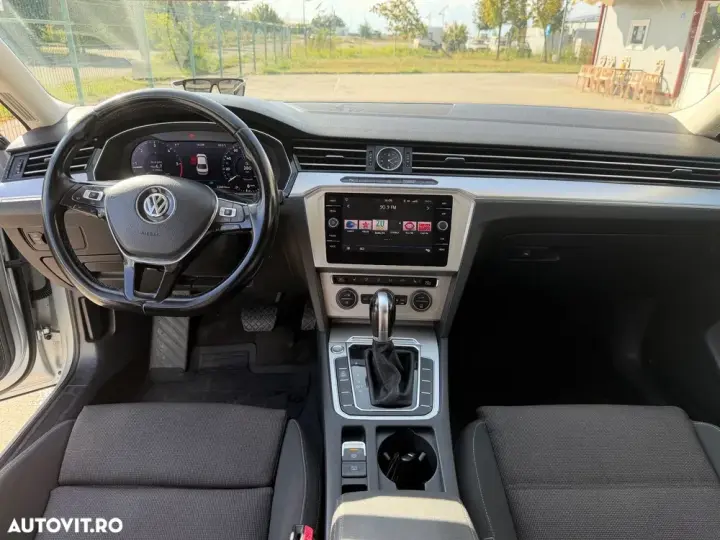 Volkswagen Passat B8 2.0 TDI DSG Comfortline