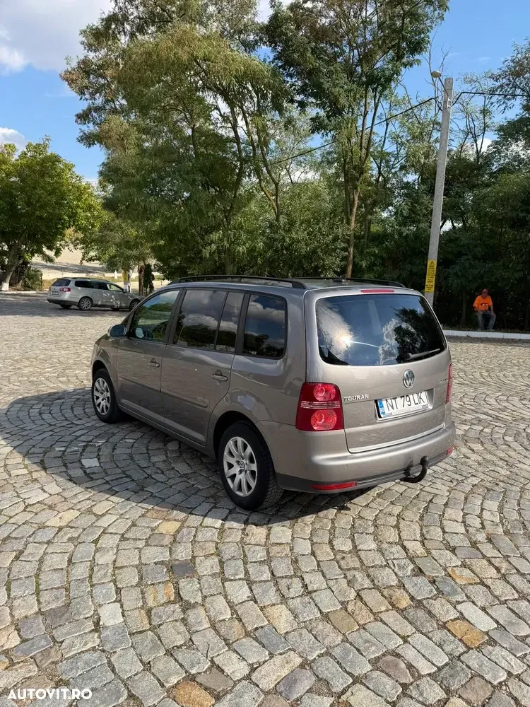 Volkswagen Touran I 2.0 TDI Highline — imagine 3