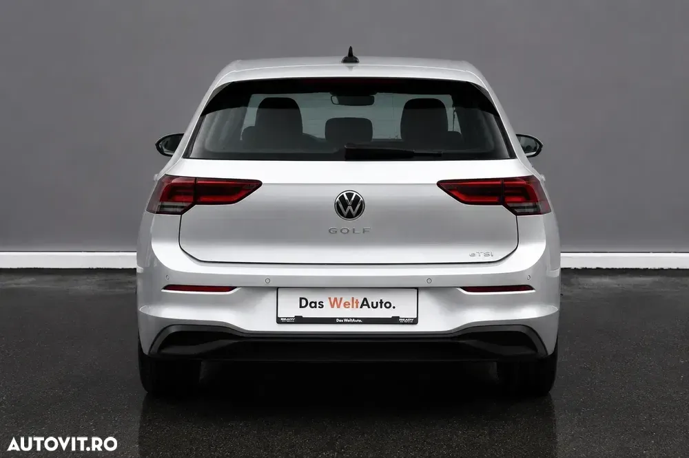 Volkswagen Golf VIII — imagine 5
