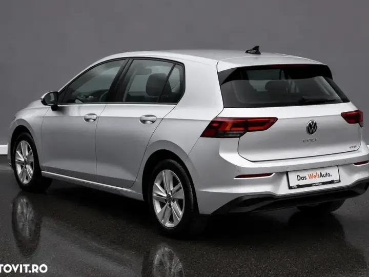 Volkswagen Golf VIII